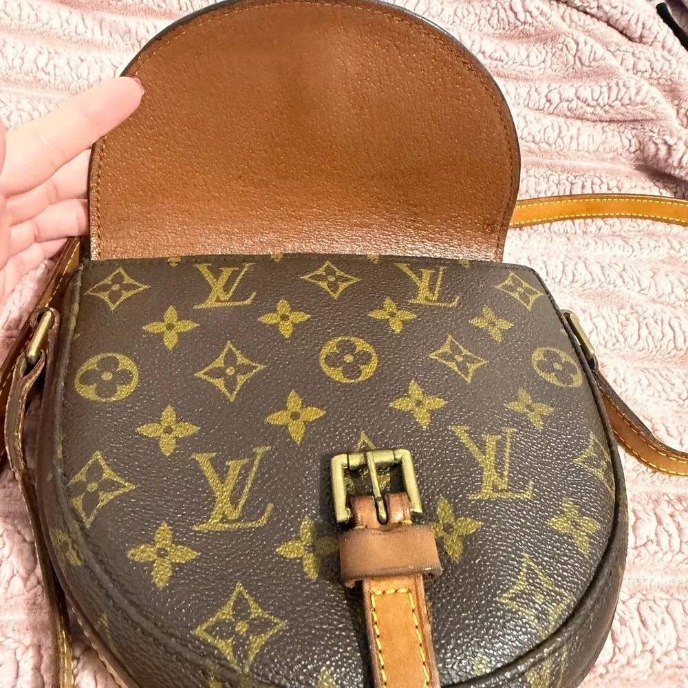 Louis Vuitton Chantilly Monogram PM Crossbody Bag - Picture 14 of 17